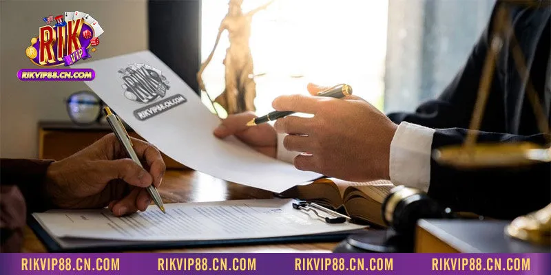 RIKVIP công khai quyền chỉnh sửa và cập nhật điều khoản rõ ràng